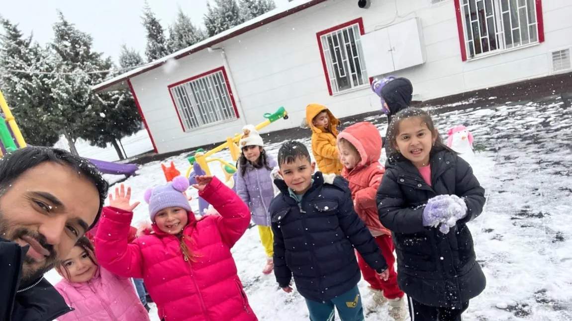 Suluova 65 Bin Dev Öğrenci Sevgi Anaokulu