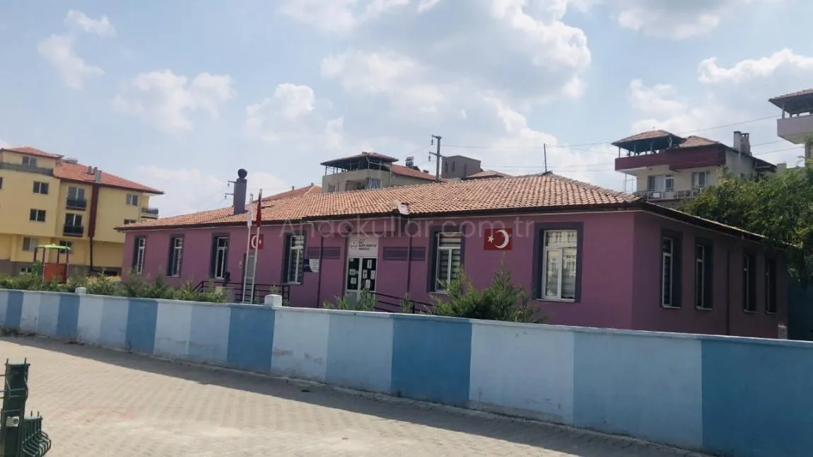 Hacı Behiye Özboyacı Anaokulu