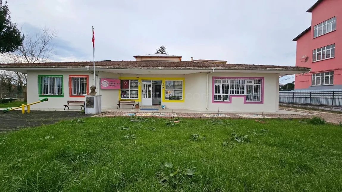 Zübeyde Hanım Anaokulu